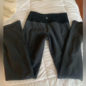 LULULEMON FLARE LEGGINGS/ very flattering at the waist